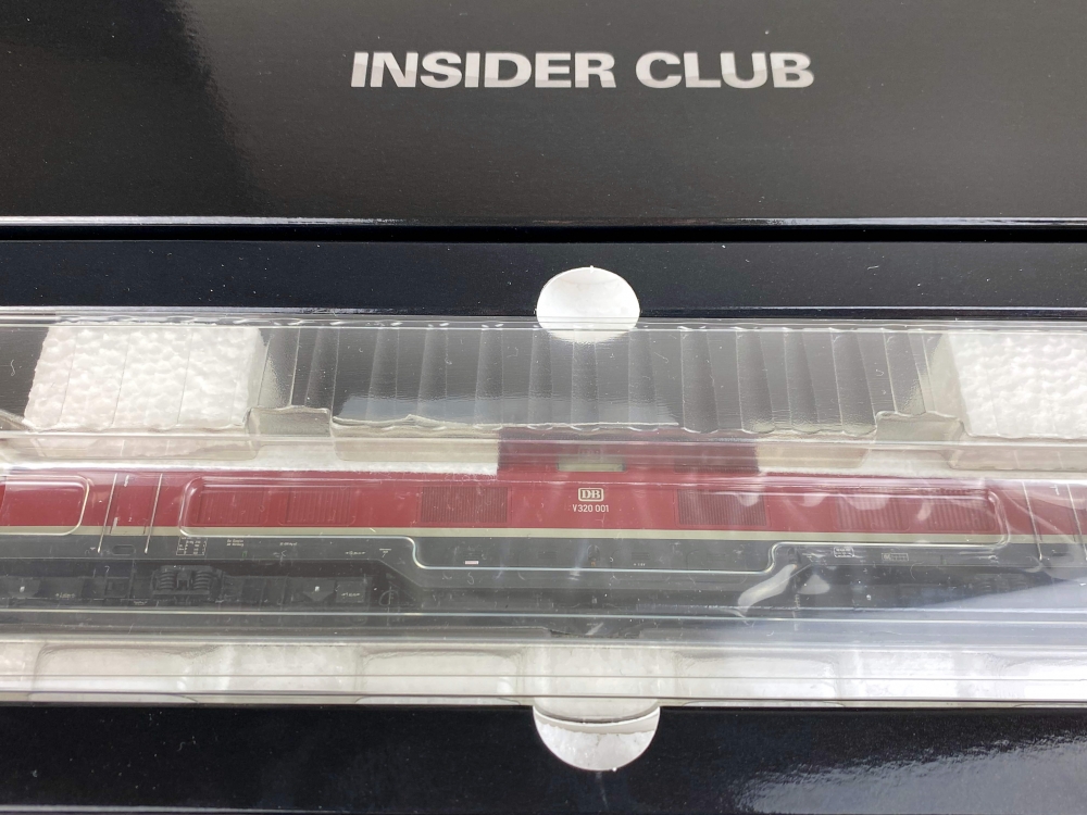 H0 AC MÄRKLIN 39320 - Diesellokomotive BR V 320 - DB - Ep. III - Digital - Sound - Insider