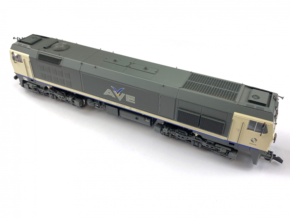 H0 DC ROCO 43836 - Diesellokomotive BR 319 - RENFE - AVE - Ep. V - DSS