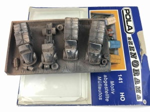H0-POLA-141---Diorama-Schrottplatz