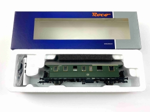 H0-DC-ROCO-44211---Personenwagen---Donnerbchse---12-Kl---DB---Ep-III