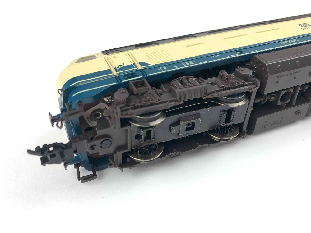 Bild 1 von H0 DC FLEISCHMANN 4933 - Diesellokomotive BR 218 - DB - Ep. IV