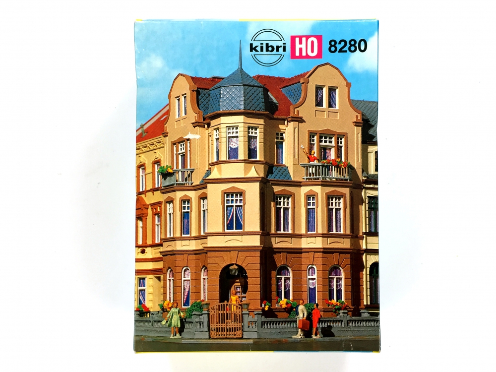 Bild 1 von H0 KIBRI 8280 - Stadteckhaus