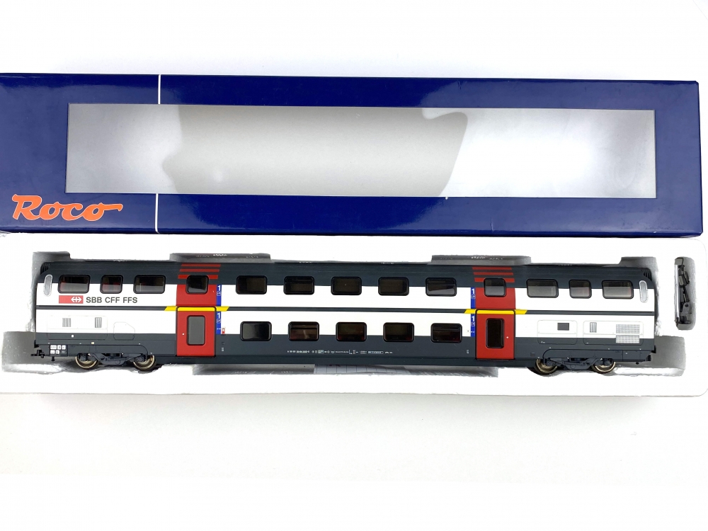 Bild 1 von H0 DC ROCO 45460 - InterCity Doppelstockwagen IC-2000 - 1. Kl. - SBB - Ep. V