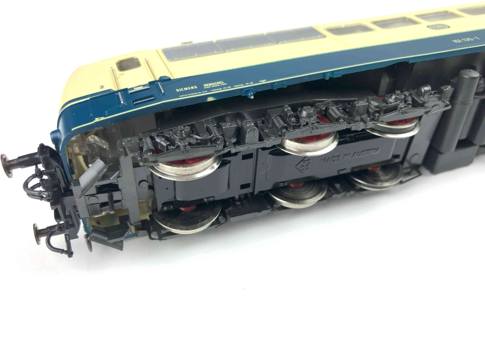 Bild 1 von H0 DC ROCO 04132A - Elektrolokomotive BR 151 - DB