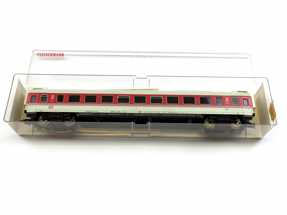 Bild 1 von H0 DC FLEISCHMANN 5184 K - IC/EC Großraumwagen - 2. Kl. - DB - Ep. IV / V