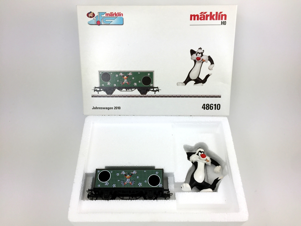 Bild 1 von H0 AC MÄRKLIN 48610 - Jahreswagen 2010 für den 1. FC Märklin