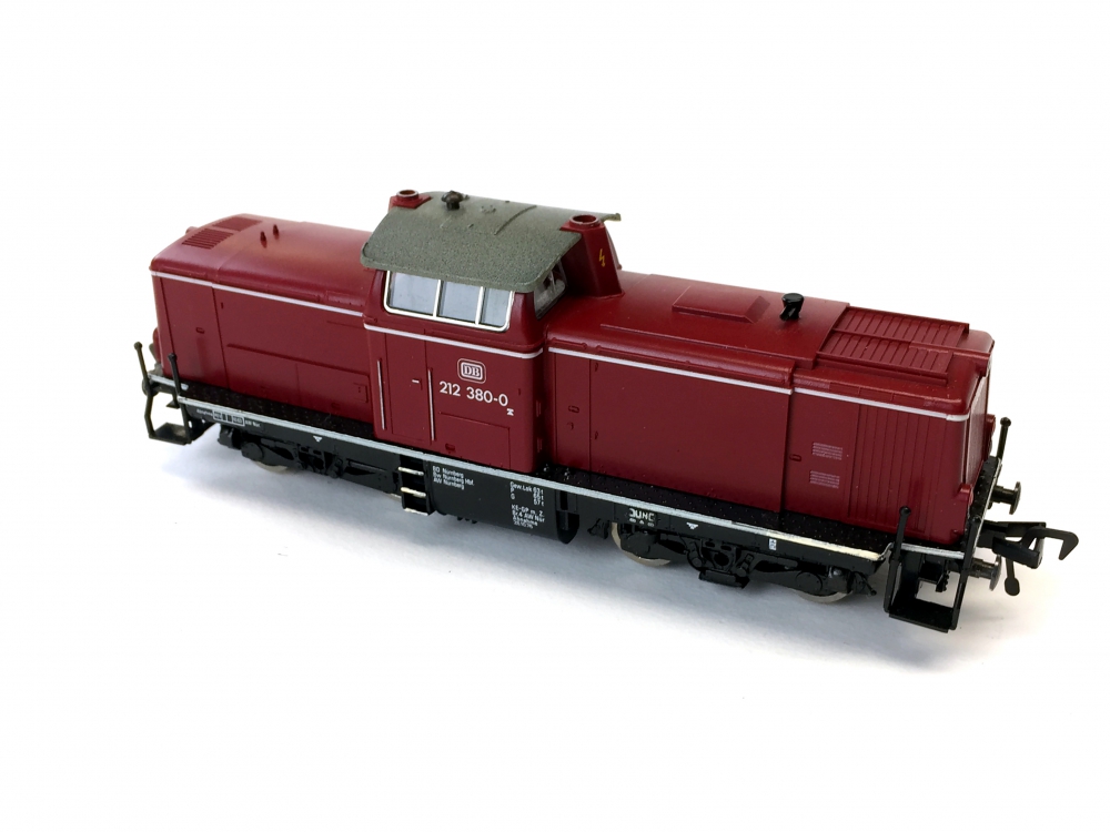 Bild 1 von H0 DC FLEISCHMANN 4230 - Diesellokomotive BR 212 der DB - Ep. IV