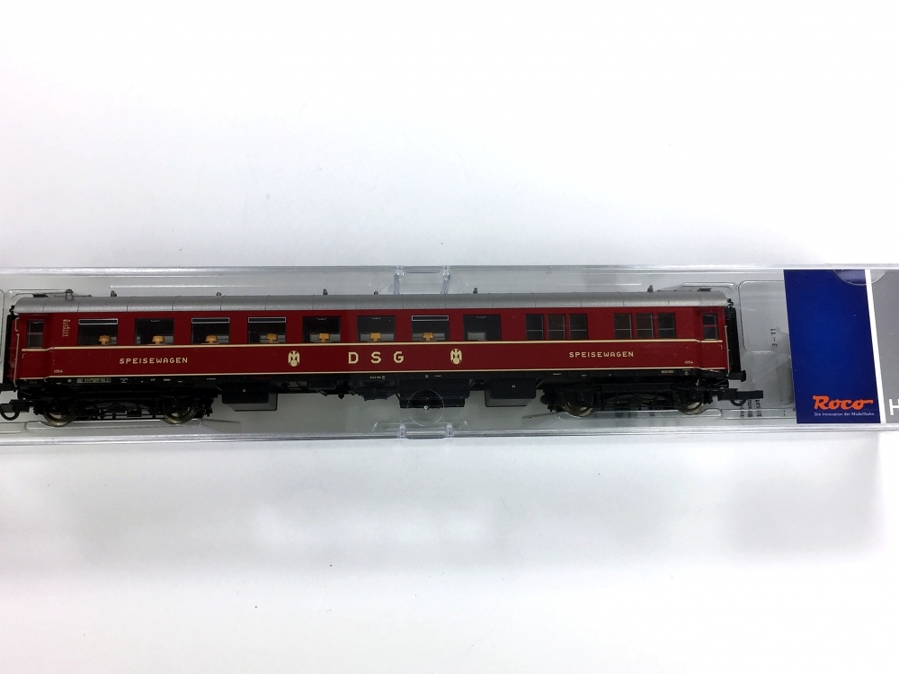 Bild 1 von H0 DC ROCO 64742 - Speisewagen WR4üe 28 der DSG - Ep. III
