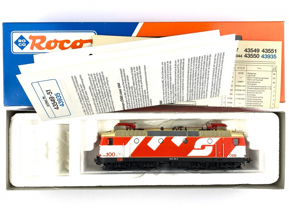 H0 DC ROCO 43549 - Elektrolokomotive BR 1044 - ÖBB - Ep. IV H0 DC ROCO 43549 - Elektrolokomotive BR 1044 - ÖBB - Ep. IV