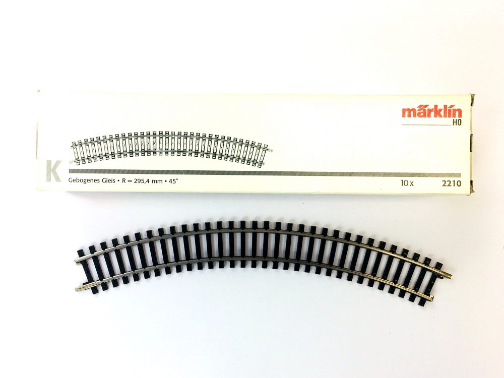 Bild 1 von H0 MÄRKLIN 2210 - K-Gleis Bogen, 45° , Radius 295,4 mm (Industriekreis)