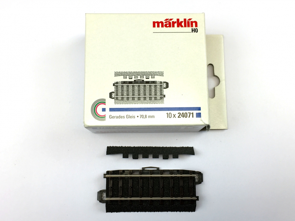 Bild 1 von H0 MÄRKLIN 24071 - C-Gleis Gerade 70,8 mm (Böschungen abnehmbar)