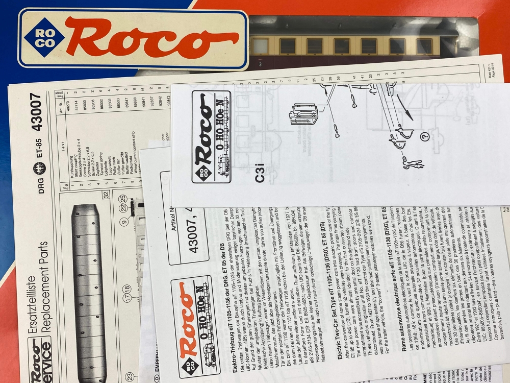 Bild 1 von H0 DC ROCO 43007 - Elektro-Triebzug BR ET85 - DRG - DSS