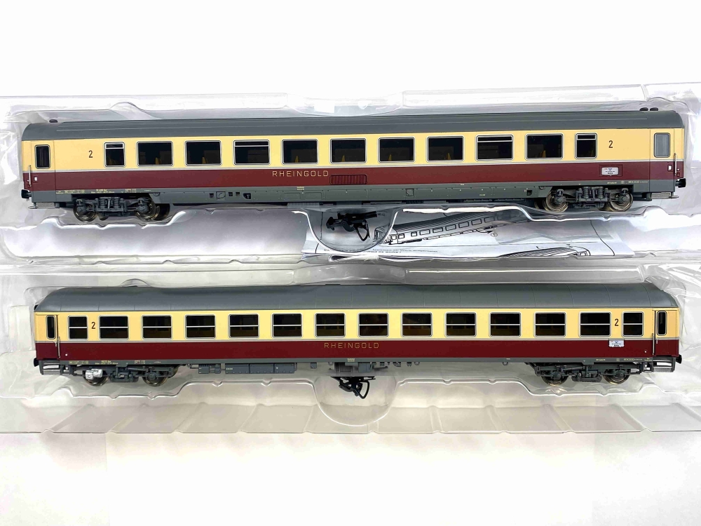 Bild 1 von H0 DC PIKO 73028 - 2-tlg. Wagen-Set Rheingold - DB - Ep. III