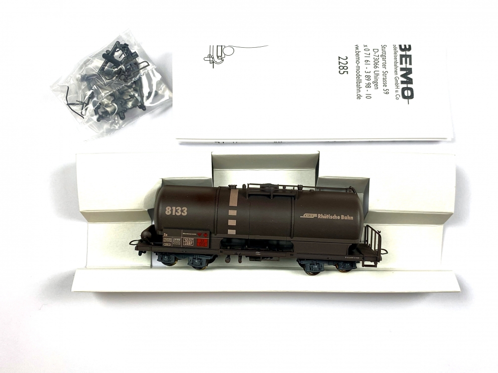 Bild 1 von H0m DC BEMO - Kesselwagen Za 8133 - RhB - V