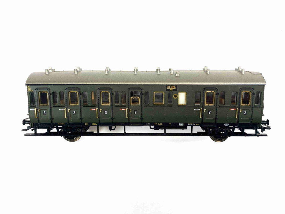 Bild 1 von H0 AC MÄRKLIN 43311 - Nebenbahn Abteilwagen - 2./3. Kl. - DRG - Ep. II