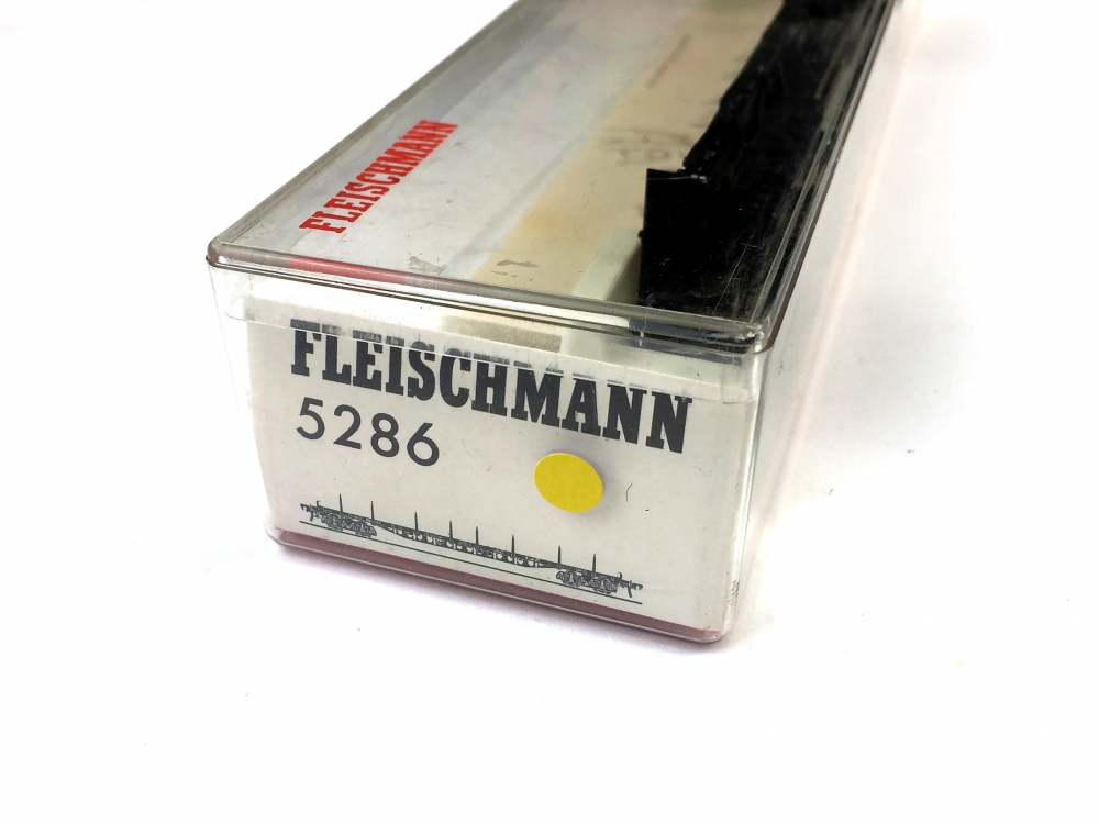 Bild 1 von H0 DC FLEISCHMANN 5286 - Rungenwagen 4-achsig der DB - Rs 684 - Ep. IV