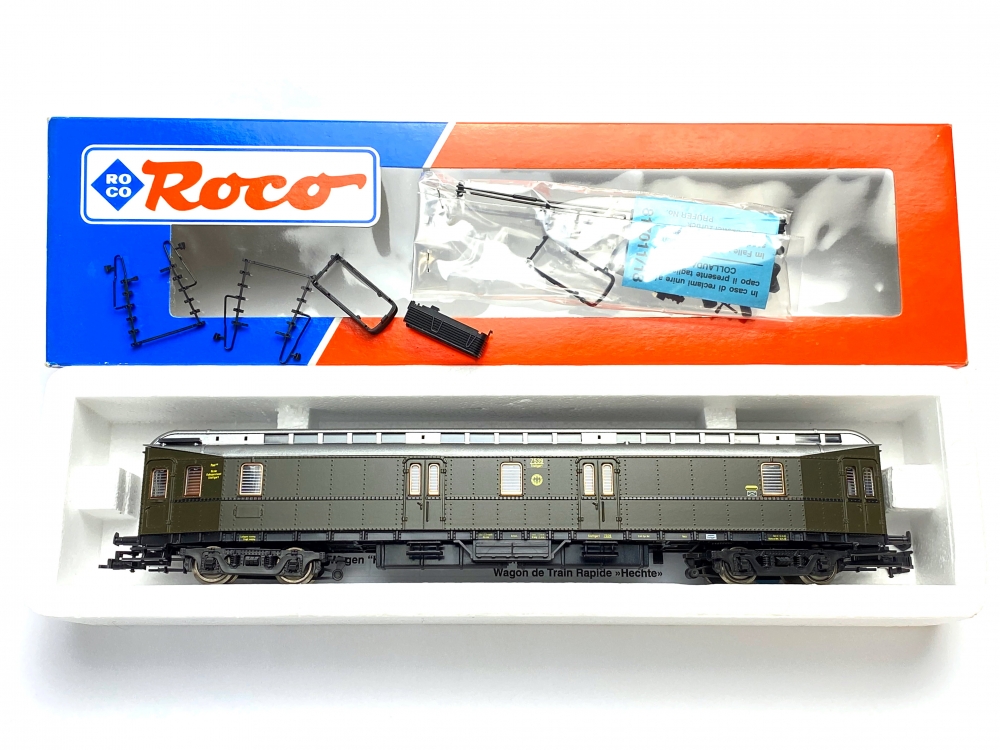 Bild 1 von H0 DC ROCO 45448 - Postwagen - DRG - Ep. II - Hecht