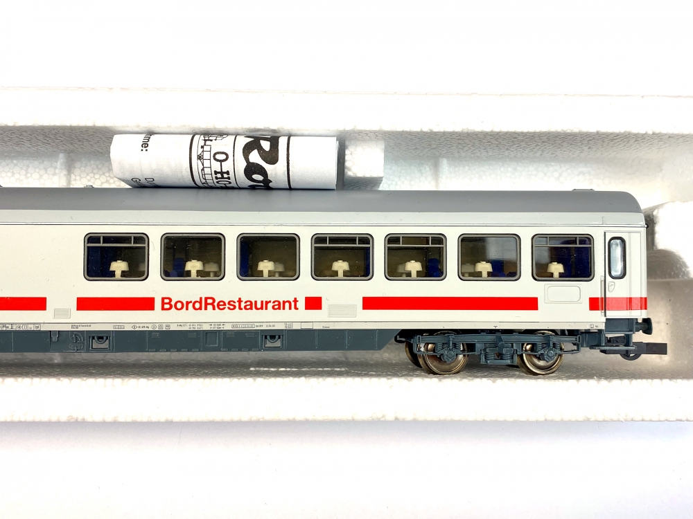 Bild 1 von H0 DC ROCO 45177 - IC-Speisewagen - BordRestaurant - DB