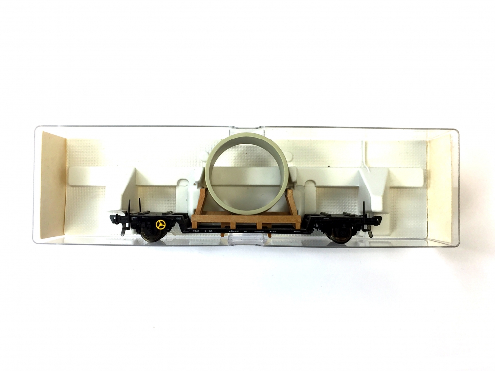 Bild 1 von H0 DC FLEISCHMANN 5217 - Tiefladewagen mit Betonröhre - DB  - IV