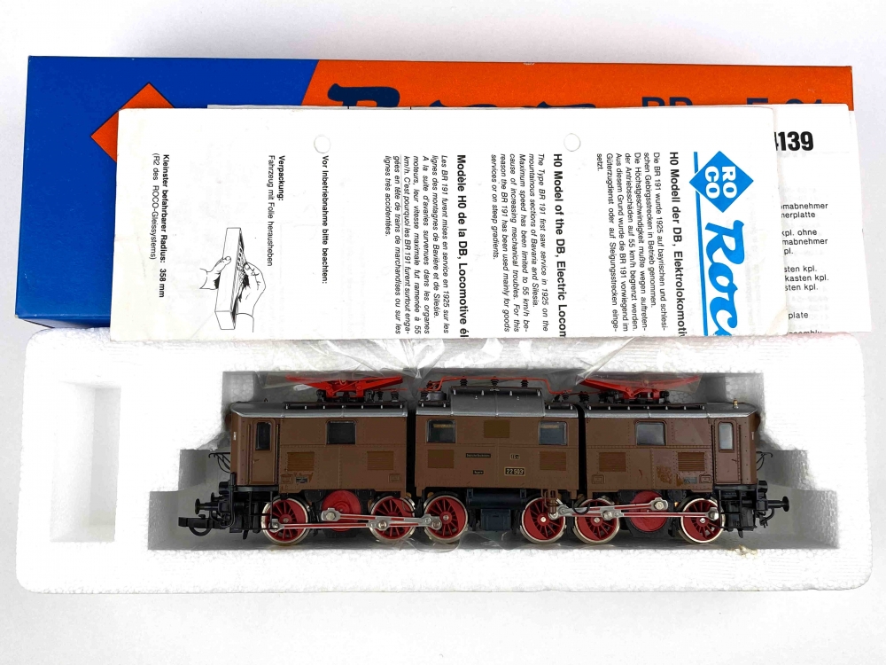 Bild 1 von H0 DC ROCO 04139B - Elektrolokomotive BR E 91 - DR