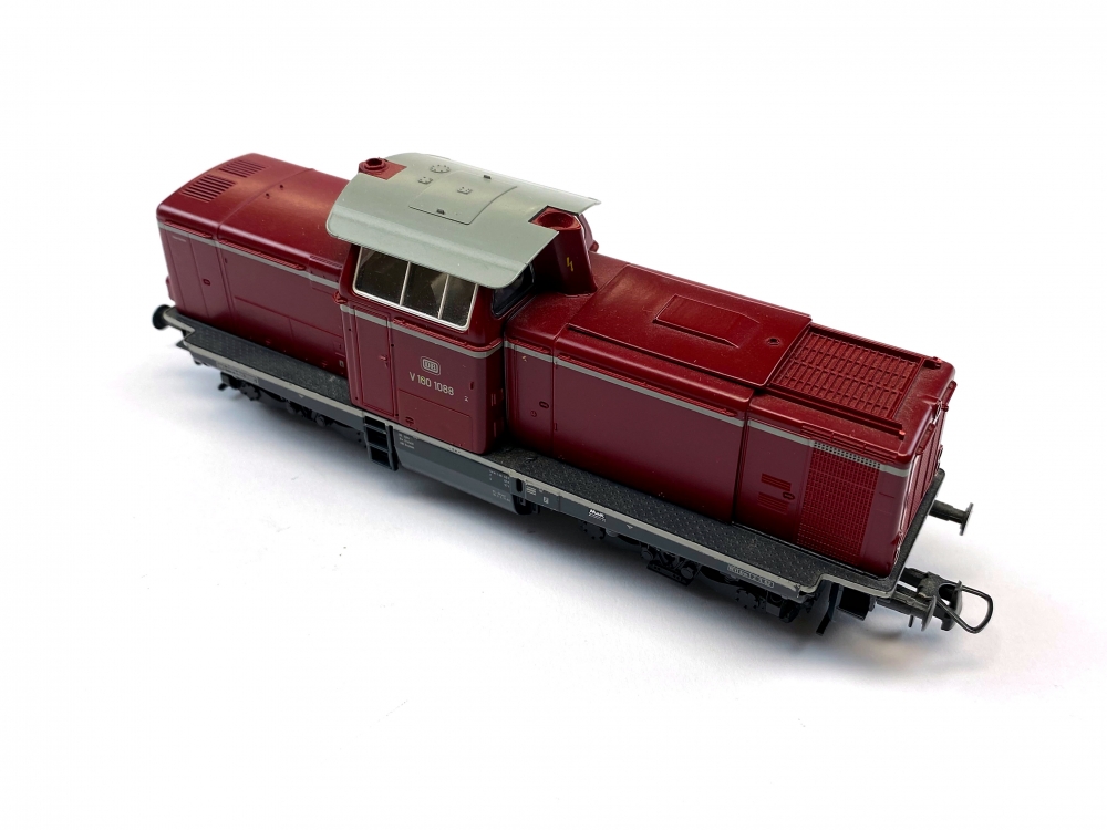 Bild 1 von H0 DC ROCO 43644 - Diesellokomotive V100 - DB - Ep. III