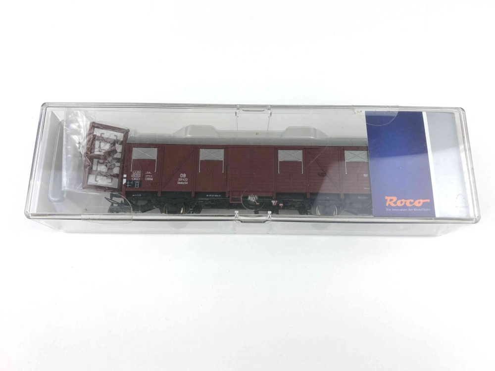 Bild 1 von H0 DC ROCO 66844 - gedeckter Güterwagen - DB - Ep. III