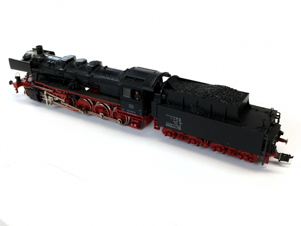 Bild 1 von H0 DC FLEISCHMANN 4177 - Dampflokomotive BR 51 der DB - Ep. IV