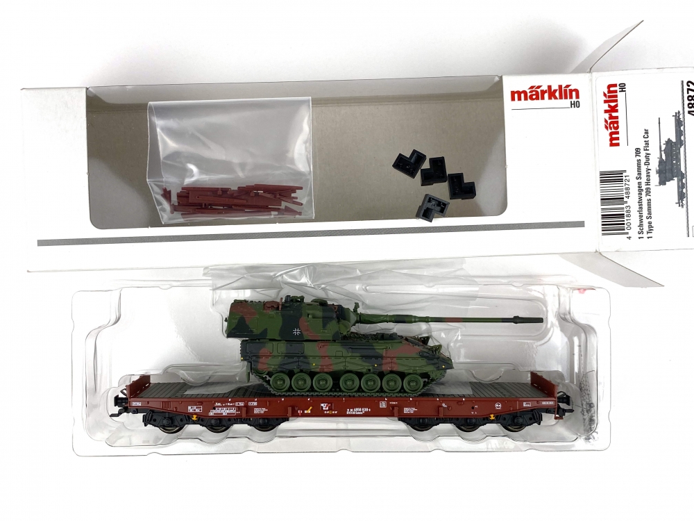 Bild 1 von H0 AC MÄRKLIN 48872 - Schwerlastwagen - DB - Ep. VI - Bundeswehr Panzerhaubitze 2000