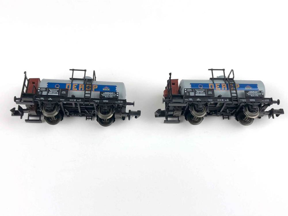 Bild 1 von N FLEISCHMANN 843701 - Wagen-Set 2 Stk. Kesselwagen DEROP - DRG - Ep. II