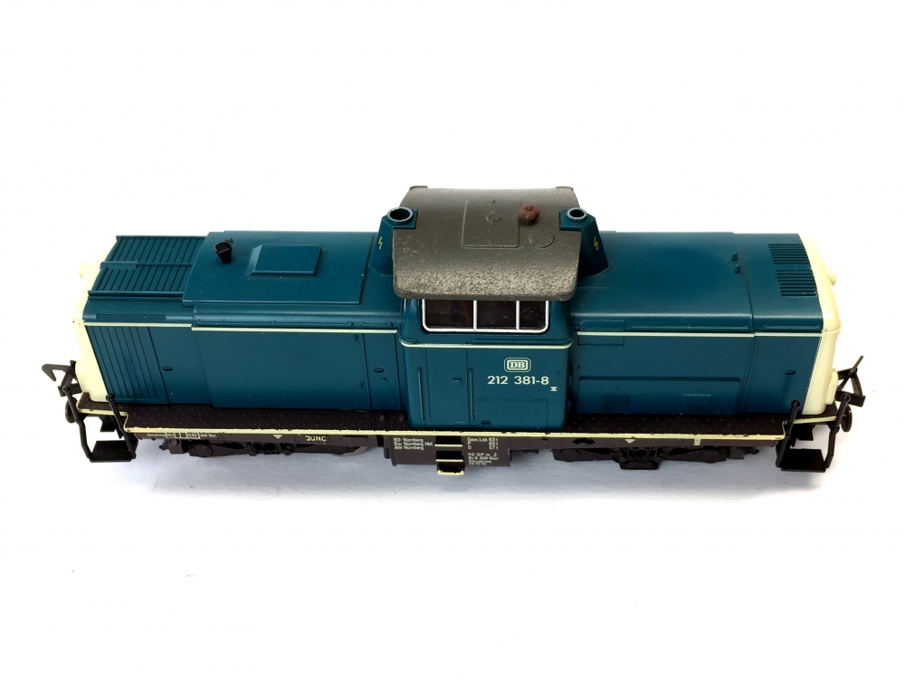 Bild 1 von H0 DC FLEISCHMANN 4231 - Diesellokomotive BR 212 der DB - Ep. IV