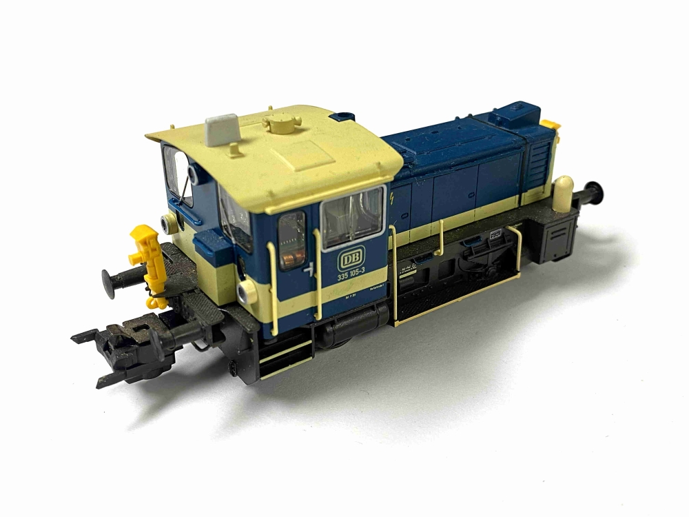 Bild 1 von H0 DC TRIX 22048 - Diesellokomotive BR 335 - Köf III - DB - Ep. IV - Digital - Telex