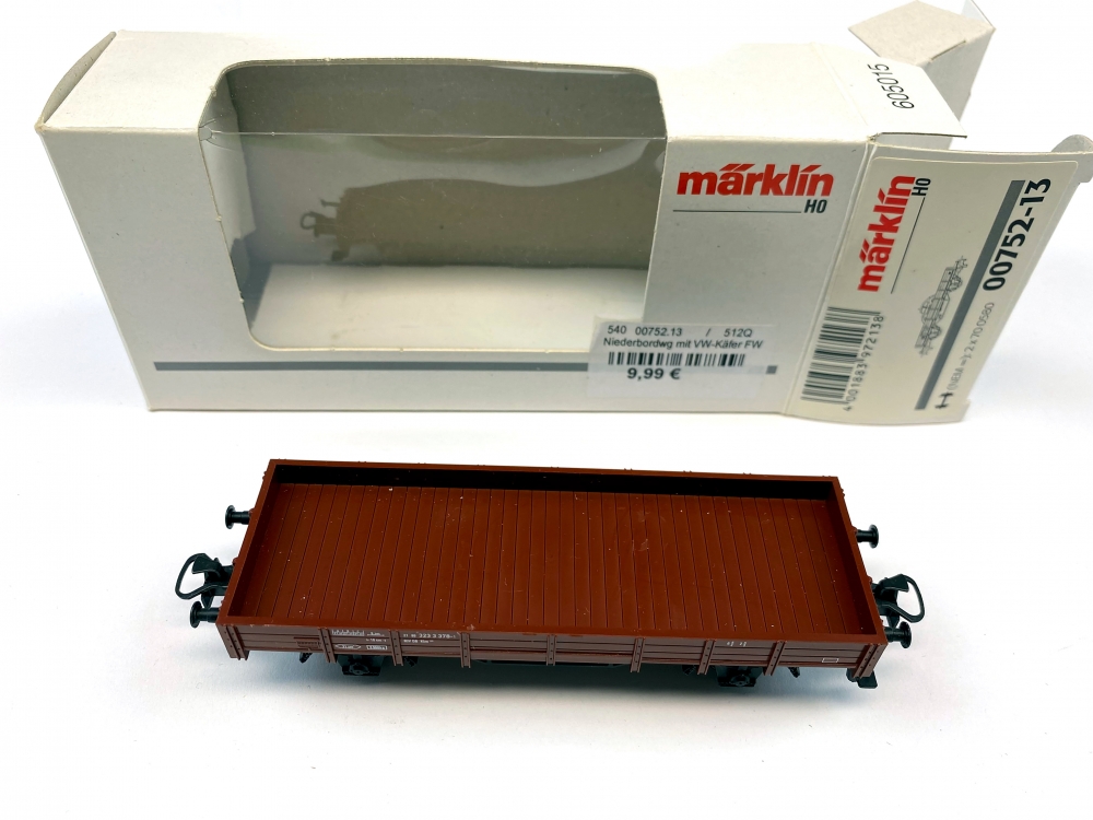 Bild 1 von H0 AC MÄRKLIN 00752-13 - Niederbordwagen (ohne VW Käfer)