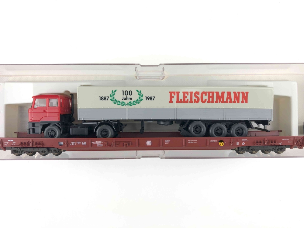 Bild 1 von H0 DC FLEISCHMANN 5274 - Autotransportwagen - Saadkms 690 - DB - Ep. V - rollende Landstraße
