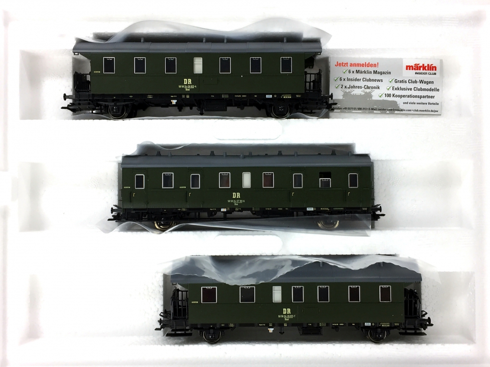 Bild 1 von H0 DC TRIX 23321 - Personenwagen-Set der DR (DDR) - Ep. IV