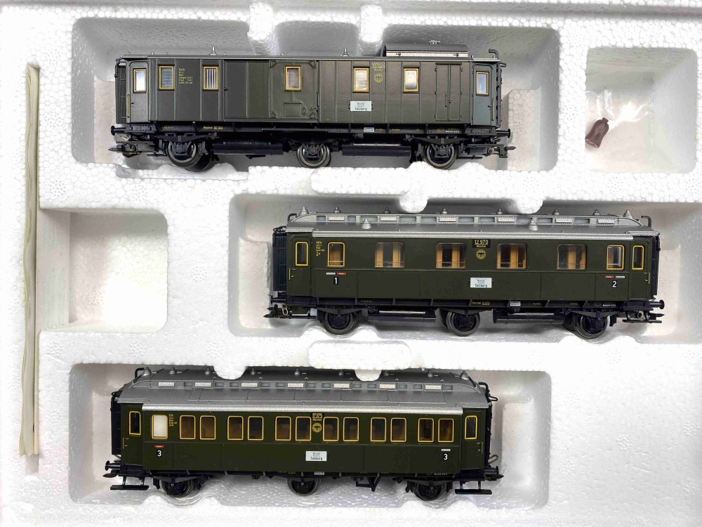 Bild 1 von H0 AC MÄRKLIN 43973 - Set Personenwagen der ehemaligen Reichsbahn - DRG - Ep. II