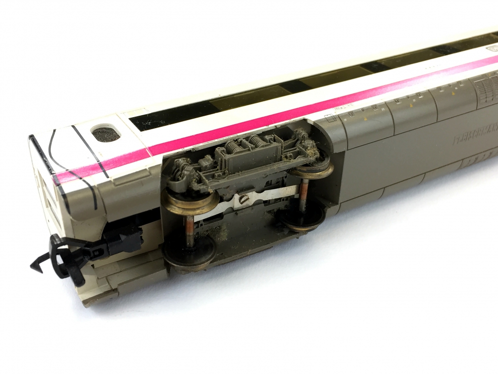Bild 1 von H0 DC FLEISCHMANN 4462 - ICE-T Großraumwagen DB - Ep. V
