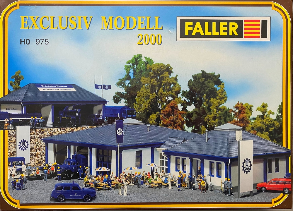 Bild 1 von H0 FALLER 975 - 50 Jahre technisches Hilfswerk - THW Gebäude - Exclusiv Modell 2000