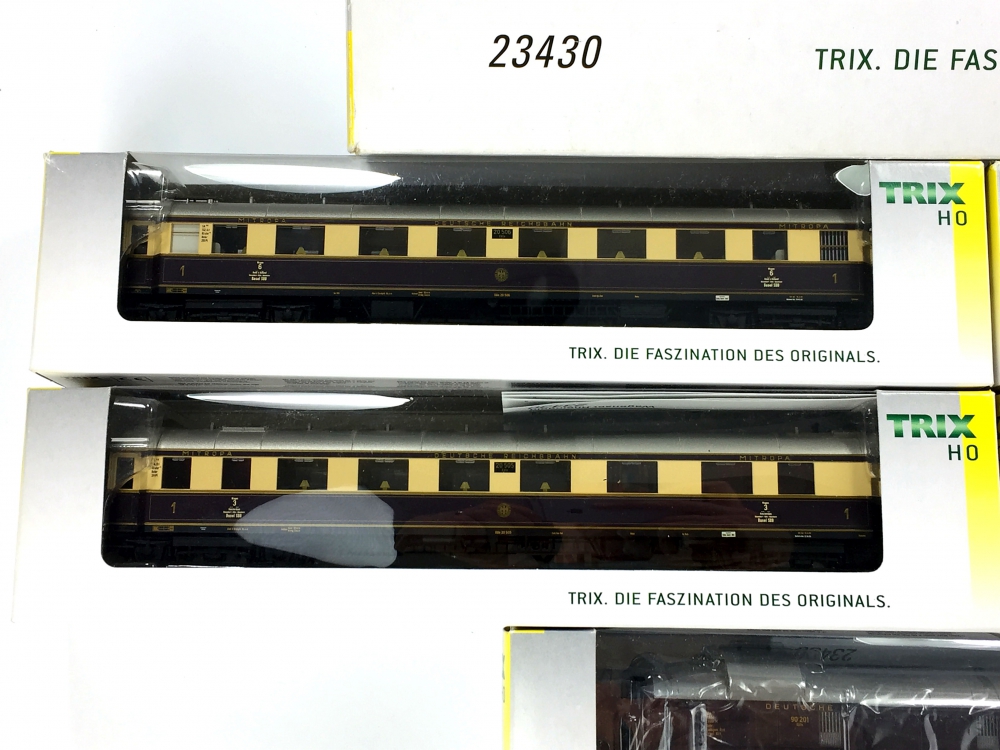 Bild 1 von H0 DC TRIX 23430 - Rheingold Wagen-Set der DRG - Ep. II