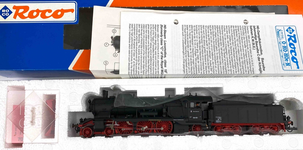 Bild 1 von H0 DC ROCO 43217 - Dampflokomotive BR 18.1 - DB - Ep. III