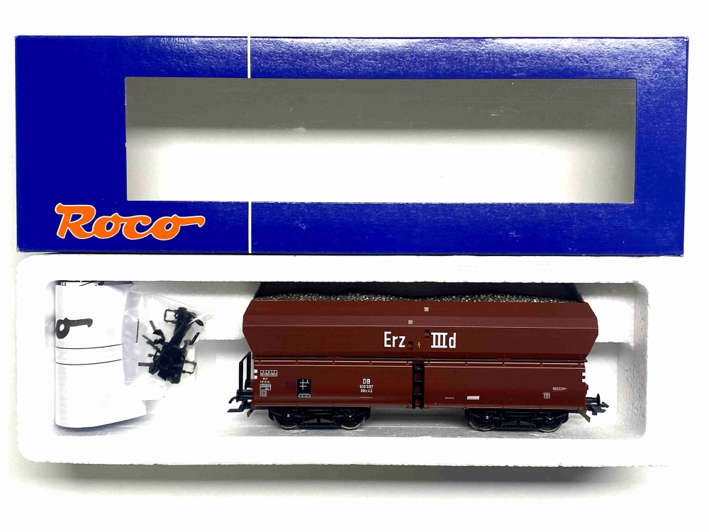 Bild 1 von H0 DC ROCO 67710 - Selbstentladewagen - Erz IIId - DB - Ep. III