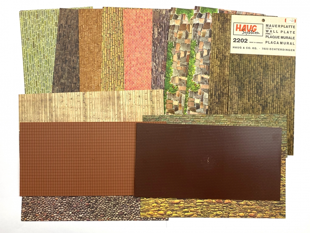 Bild 1 von H0 FALLER + VOLLMER - Dekorplatten Set aus Kunststoff und Pappe