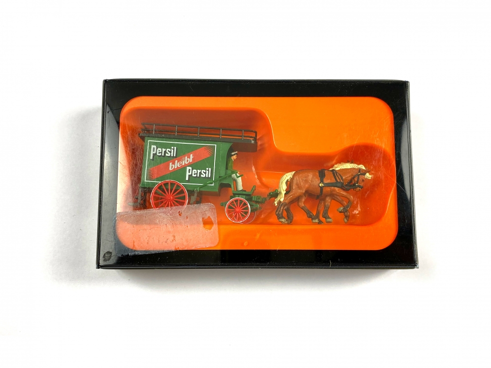 Bild 1 von H0 PREISER HA 03550 - Figuren - Persil Kastenwagen mit 2 Pferden