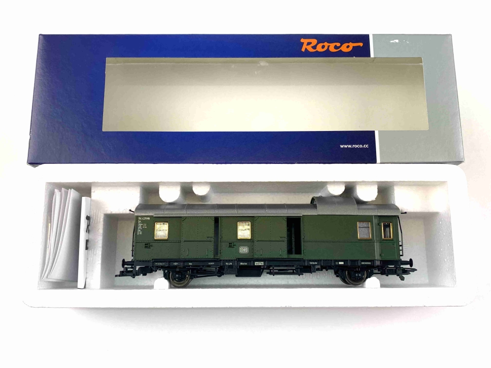 Bild 1 von H0 DC ROCO 44222 - Packwagen - Donnerbüchse - DB - Ep. III