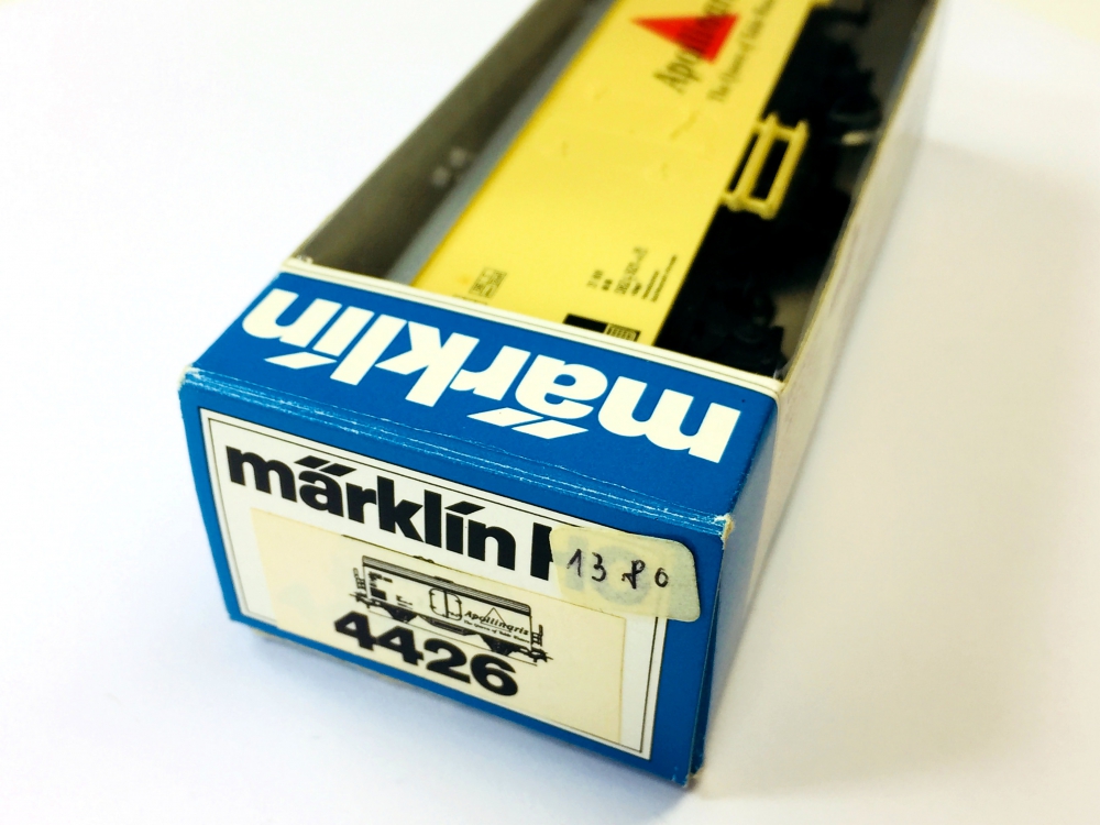 Bild 1 von H0 AC MÄRKLIN 4426 - Güterwagen 