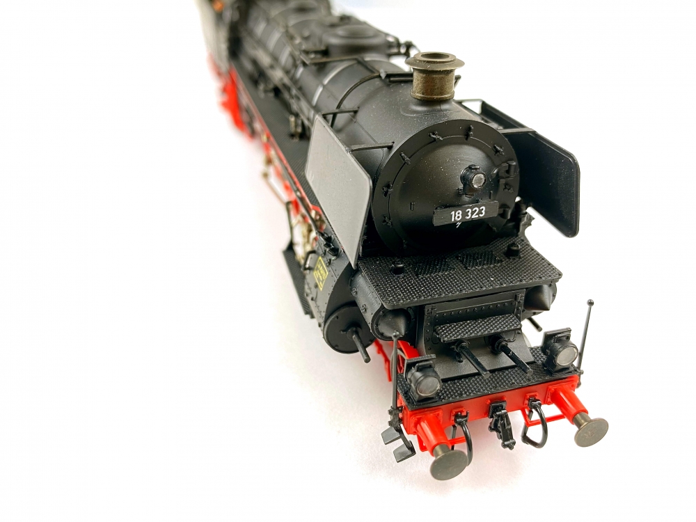Bild 1 von H0 DC LILIPUT 40 24 - Dampflokomotive BR 18 - DB