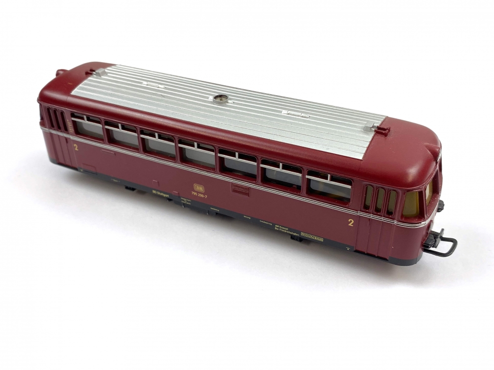 Bild 1 von H0 AC MÄRKLIN 3016 - VT 95 Schienenbus BR 795 - DB