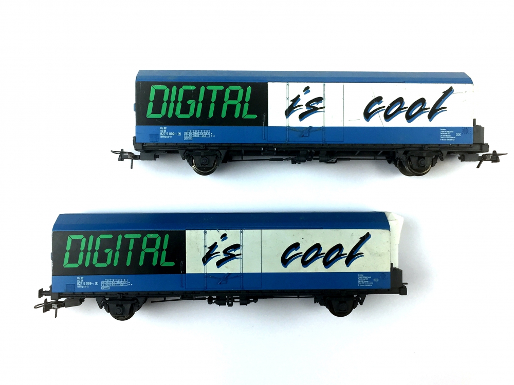 Bild 1 von H0 DC ROCO - Güterwagen - DIGITAL IS COOL 2 Stück im Set