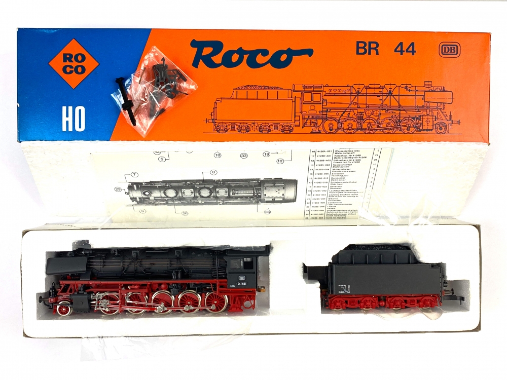 Bild 1 von H0 DC ROCO 04126 B - Dampflokomotive BR 44 - DB
