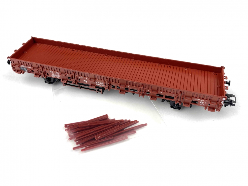 Bild 1 von H0 DC TRIX 21530-3 - Rungenwagen Rlmms 56 der DB - Ep. III