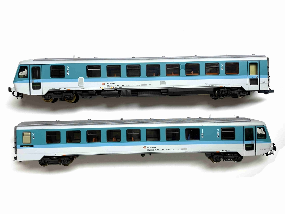 Bild 1 von H0 DC ROCO 43022 - Triebwagenzug VT 628.2 / 928.2 - DB